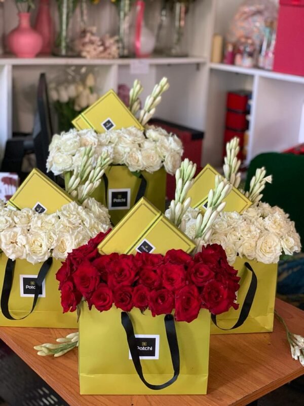 Multi-product Boxes With Natural Roses