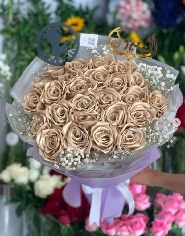 Satin rose bouquet