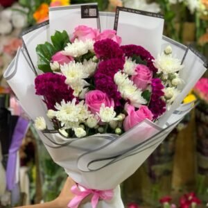 بوكيه النقاء الطبيعي – باقة ورد طبيعي تفوح بسحر الطبيعة 🌿🌹